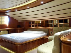 2005 Ferretti Yachts Custom Line 94 satın almak