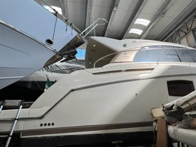 2010 Prestige Yachts 420