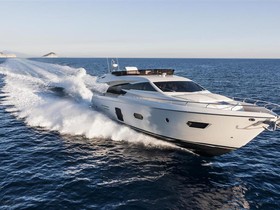 2014 Ferretti Yachts 750