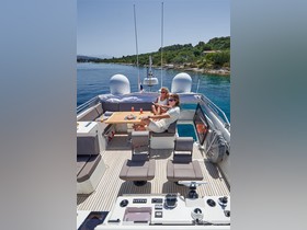 2018 Prestige Yachts 630