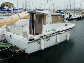 Bénéteau Boats Antares 730