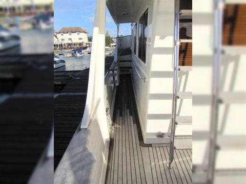 2006 Fleming 55