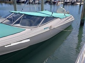 1997 Wellcraft 210
