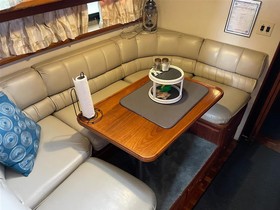 1988 Carver Yachts 4207 Motor на продажу