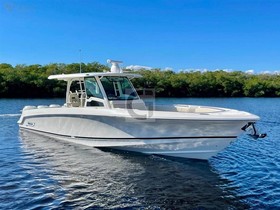 Boston Whaler Boats 380 Outrage
