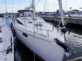 2019 Bavaria Yachts 42