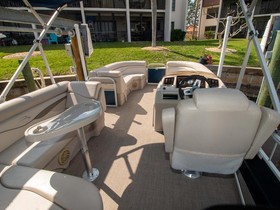 2015 Bennington Marine 2100 Slx