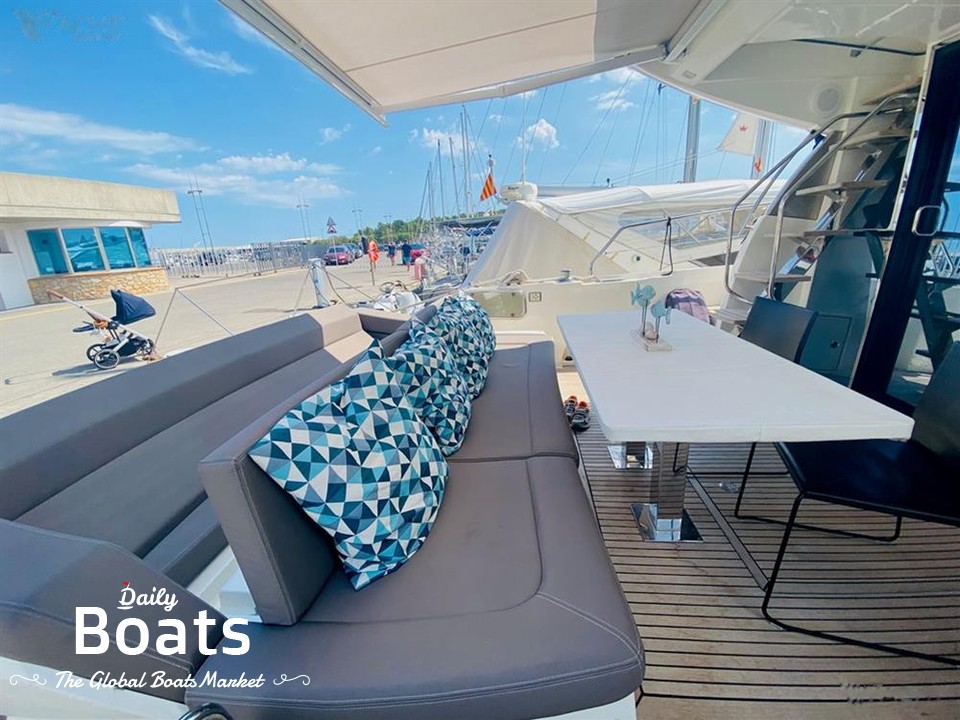 2018 Prestige Yachts 560 for sale. View price, photos and Buy 2018