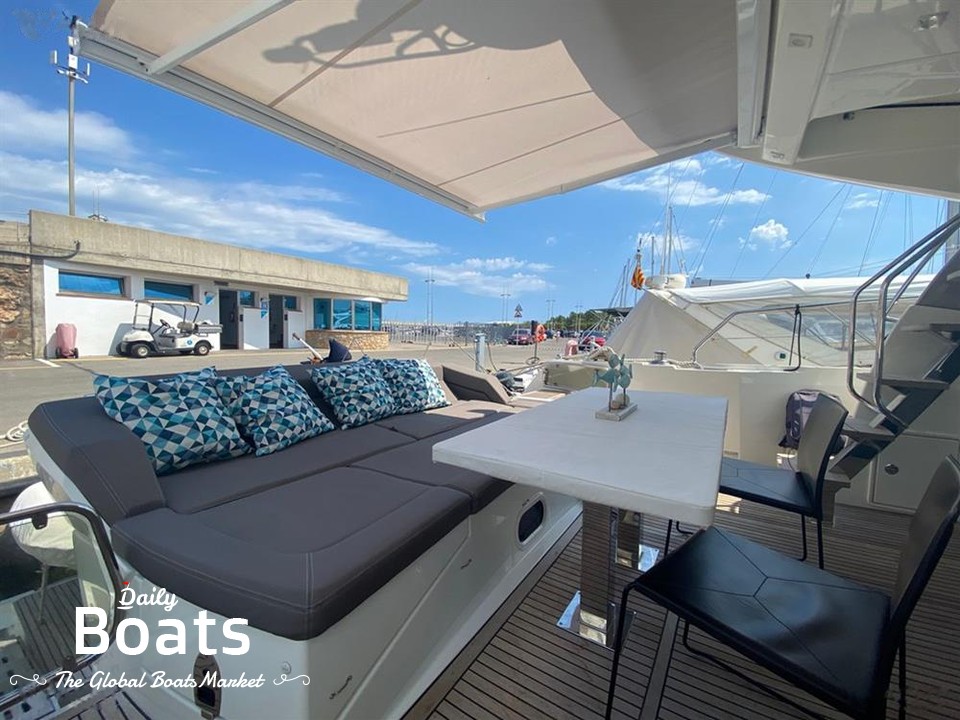 2018 Prestige Yachts 560 for sale. View price, photos and Buy 2018