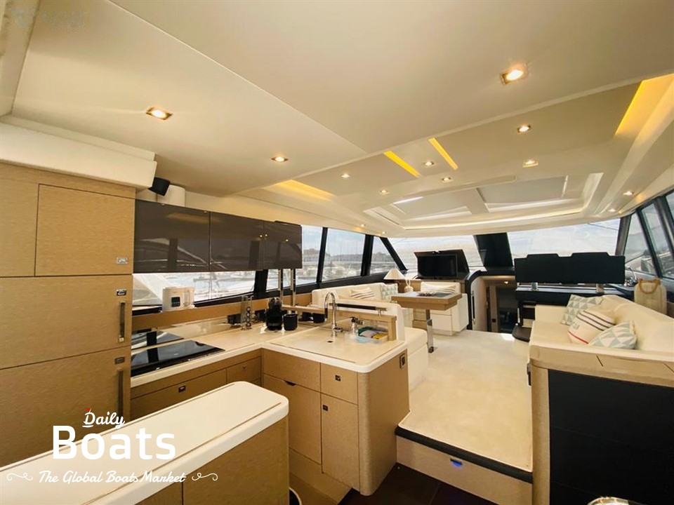 2018 Prestige Yachts 560 for sale. View price, photos and Buy 2018