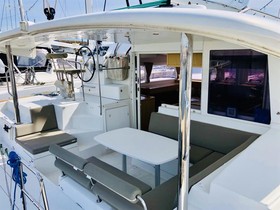 2013 Lagoon Catamarans 400