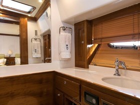 2016 Hunt Yachts 80 for sale
