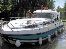 Nicols Yacht 1310 Sedan