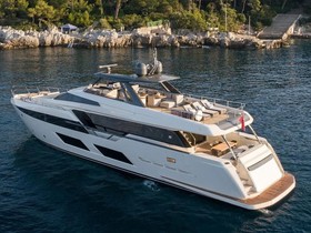 2019 Ferretti Yachts 920