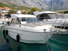Osta 2019 Bénéteau Boats Antares 800