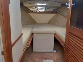 Купить 1983 Cruisers Yachts 222
