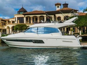 Prestige Yachts 460