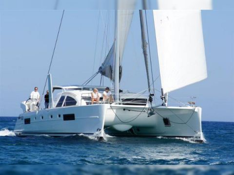 Catana 50