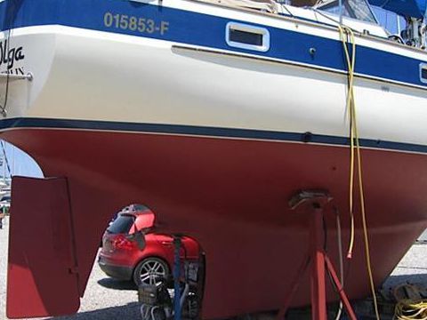 Hallberg Rassy 352