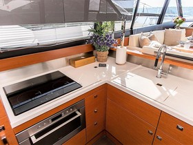 2017 Prestige Yachts 550