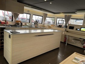 2020 Lagoon Catamarans 620 на продажу