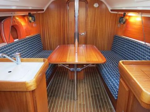 1999 Dufour 32 Classic