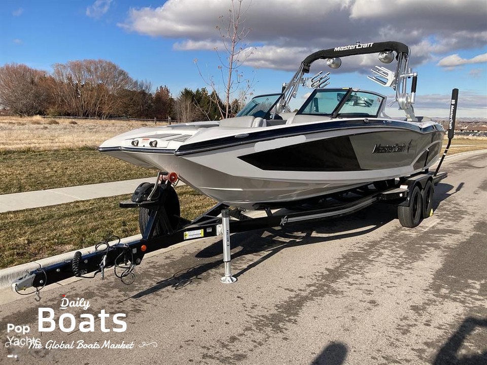 2016 Mastercraft X-46