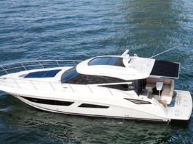 Vegyél 2015 Sea Ray Boats 470 Sundancer