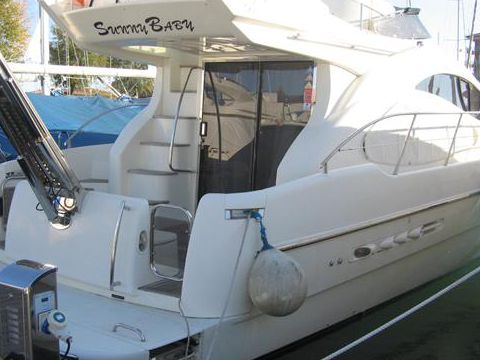 2002 Azimut 42 zu verkaufen