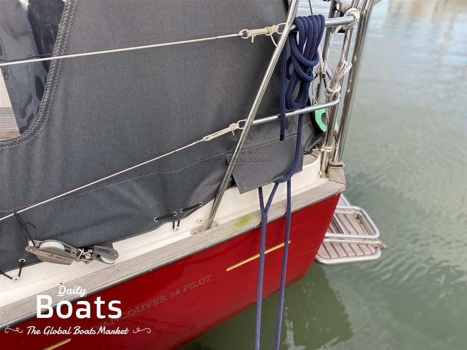 2001 Vancouver 34 Pilot House for sale. View price, photos and Buy 2001