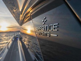2022 Prestige Yachts 690