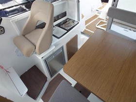 2017 Bénéteau Boats Antares 800 προς πώληση