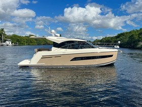 Carver Yachts 340