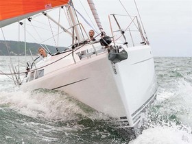 2022 Hanse Yachts 348