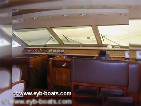 1982 Versilcraft Ultraphantom til salg