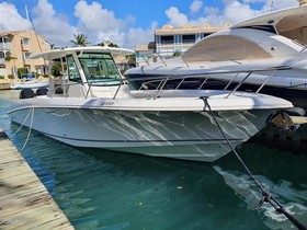 Boston Whaler Boats 350 Outrage