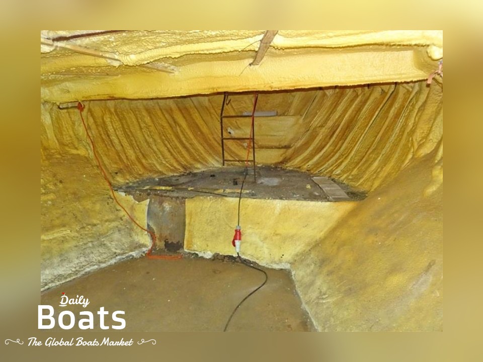 1970 Residential mooring Hellevoetsluis for sale. View price, photos