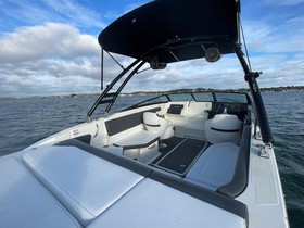 Kupiti 2017 Sea Ray Boats 230 Slx