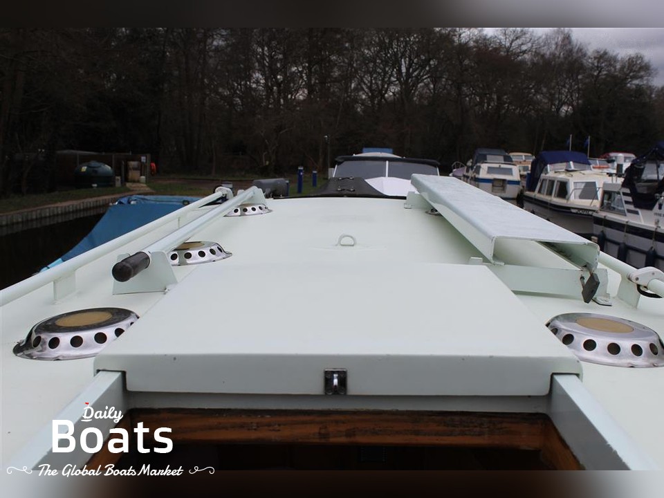 2006 Sea Otter 21 Narrowboat for sale. View price, photos and Buy 2006