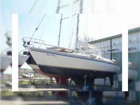 1988 Moody 376 for sale
