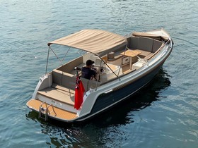 Αγοράστε 2017 Interboat 820 Intender