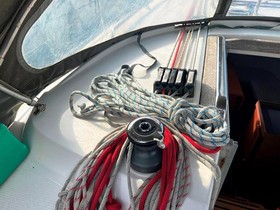 2016 Bavaria Yachts 33 Cruiser na sprzedaż