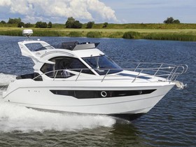 Galeon 300 Fly