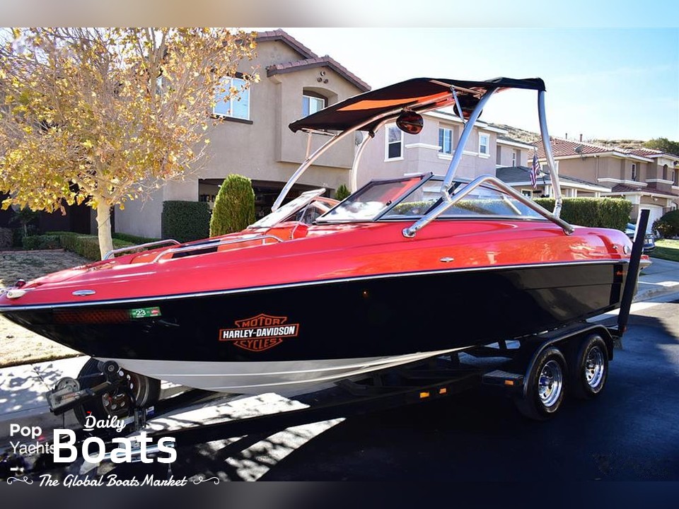 2008 Reinell 220