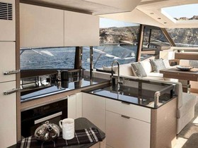 Vegyél 2022 Prestige Yachts 590