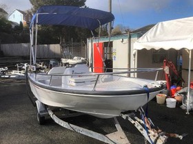 1996 Boston Whaler Boats 130 Dauntless for sale