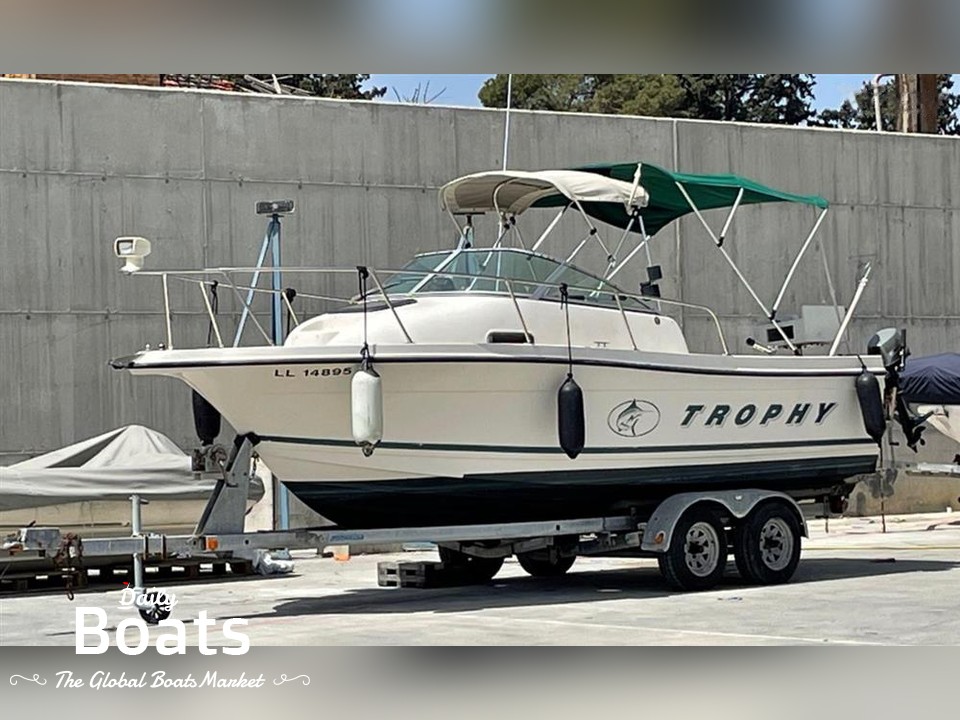 2000 Bayliner Boats Trophy for sale. View price, photos and Buy 2000