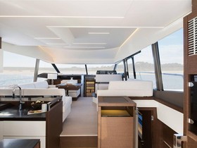 Kjøpe 2022 Prestige Yachts 520 Flybridge