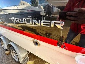 2017 Bayliner Boats 742 Cuddy en venta
