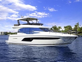 Kupiti 2019 Prestige Yachts 520